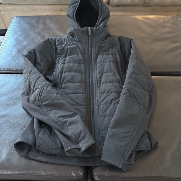 Lululemon Another Mile Jacket size 6 - Picture 5 of 11